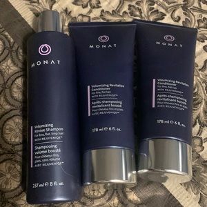 Monat Volumizing Revitalize Shampoo & Conditioner